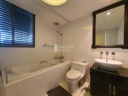 For RENT : Urbana Langsuan / 3 Bedroom / 3 Bathrooms / 170 sqm / 90000 THB [10359555]