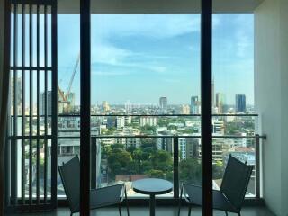 For RENT : Aequa Sukhumvit 49 / 2 Bedroom / 2 Bathrooms / 118 sqm / 82000 THB [R10506]