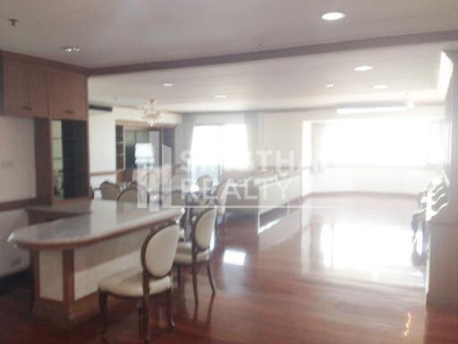 For RENT : Baan Suanpetch / 3 Bedroom / 3 Bathrooms / 266 sqm / 70000 THB [3478577]