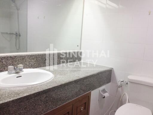 For RENT : Baan Suanpetch / 3 Bedroom / 3 Bathrooms / 266 sqm / 85000 THB [3478577]