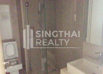 For RENT : Hyde Sukhumvit 13 / 3 Bedroom / 3 Bathrooms / 99 sqm / 85000 THB [3855062]