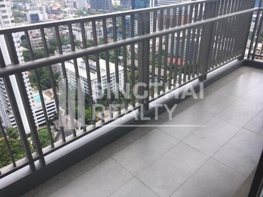 For RENT : Quattro by Sansiri / 2 Bedroom / 2 Bathrooms / 95 sqm / 85000 THB [3968702]