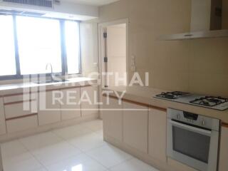 For RENT : Promsuk Condominium / 3 Bedroom / 3 Bathrooms / 321 sqm / 85000 THB [4265474]