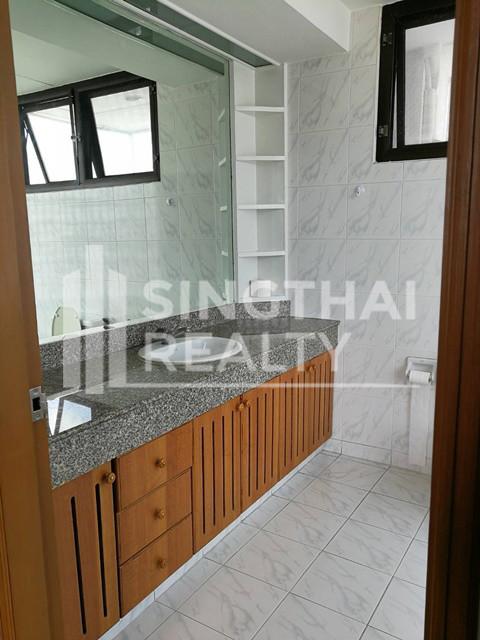 For RENT : Baan Yen Akard / 3 Bedroom / 3 Bathrooms / 191 sqm / 85000 THB [4296197]