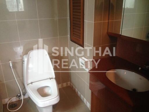 For RENT : Insaf Court / 3 Bedroom / 3 Bathrooms / 271 sqm / 85000 THB [4345832]