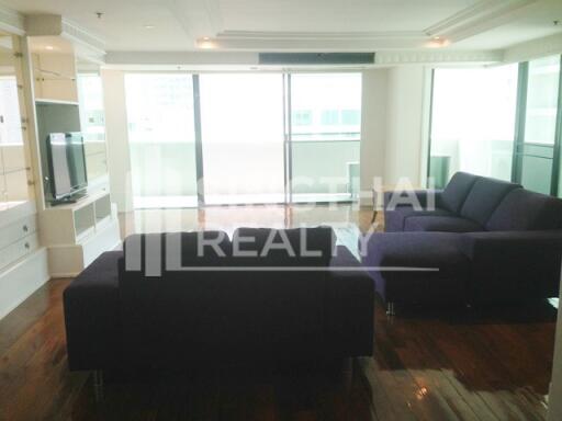 For RENT : Insaf Court / 3 Bedroom / 3 Bathrooms / 221 sqm / 85000 THB [4345781]