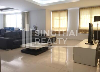 For RENT : The Oleander / 3 Bedroom / 4 Bathrooms / 233 sqm / 100000 THB [4593344]