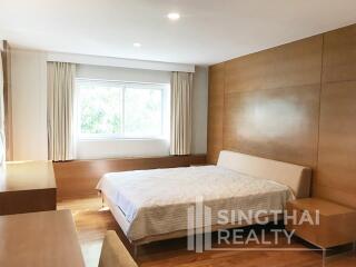 For RENT : House Ekkamai / 3 Bedroom / 5 Bathrooms / 401 sqm / 85000 THB [4980224]