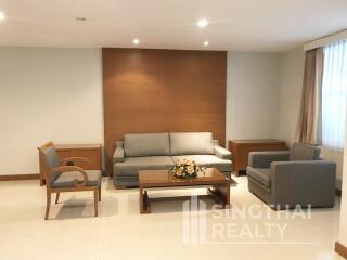 For RENT : House Ekkamai / 3 Bedroom / 5 Bathrooms / 401 sqm / 85000 THB [4980224]