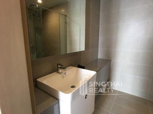 For RENT : Noble Ploenchit / 2 Bedroom / 2 Bathrooms / 78 sqm / 85000 THB [5831963]