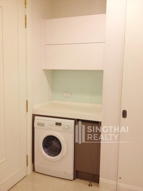 For RENT : Q Langsuan / 2 Bedroom / 2 Bathrooms / 83 sqm / 85000 THB [6181847]