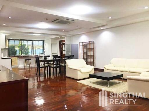 For RENT : P.R. Home II / 3 Bedroom / 2 Bathrooms / 241 sqm / 85000 THB [6403753]