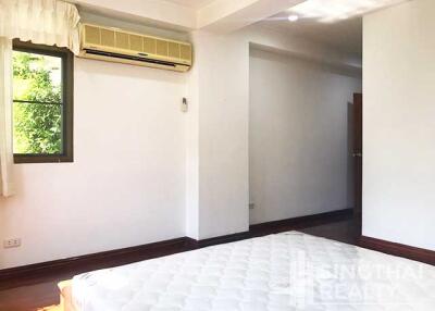 For RENT : P.R. Home II / 3 Bedroom / 2 Bathrooms / 241 sqm / 85000 THB [6403753]