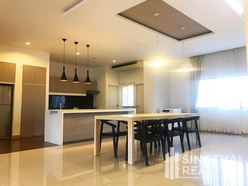 For RENT : Magic Bricks / 3 Bedroom / 3 Bathrooms / 261 sqm / 85000 THB [6626658]