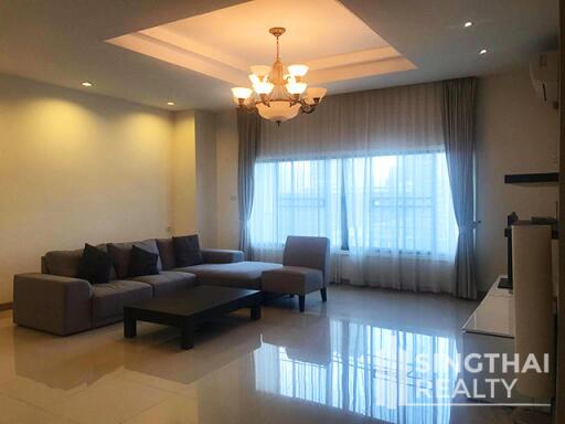 For RENT : Magic Bricks / 3 Bedroom / 3 Bathrooms / 261 sqm / 85000 THB [6626658]