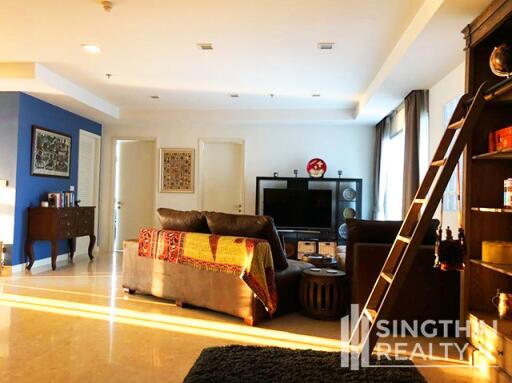 For RENT : Nusasiri Grand / 3 Bedroom / 4 Bathrooms / 173 sqm / 85000 THB [6981303]