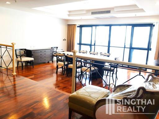 For RENT : Shanti Sadan / 3 Bedroom / 3 Bathrooms / 286 sqm / 85000 THB [7465520]