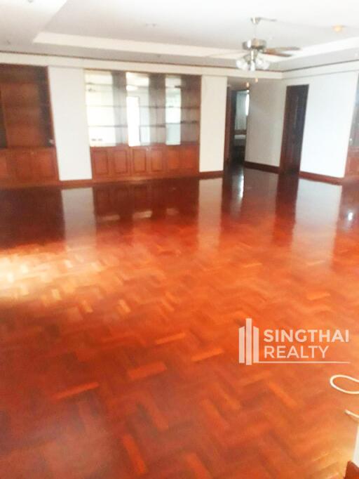 For RENT : Promsuk Condominium / 3 Bedroom / 4 Bathrooms / 321 sqm / 85000 THB [7551610]