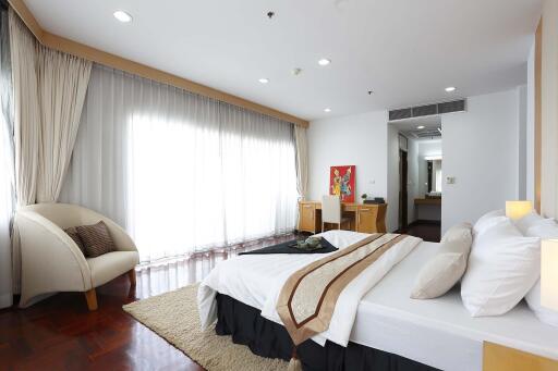 For RENT : The Grand Sethiwan Sukhumvit 24 / 3 Bedroom / 4 Bathrooms / 251 sqm / 85000 THB [7607836]