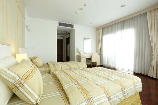 For RENT : The Grand Sethiwan Sukhumvit 24 / 3 Bedroom / 4 Bathrooms / 251 sqm / 85000 THB [7607836]