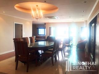 For RENT : Sathorn Gardens / 3 Bedroom / 3 Bathrooms / 201 sqm / 85000 THB [7964389]