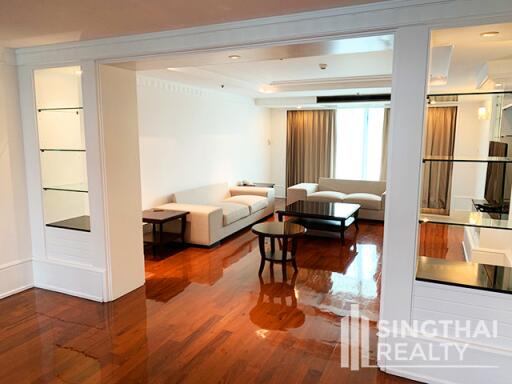 For RENT : Insaf Tower II / 3 Bedroom / 3 Bathrooms / 235 sqm / 85000 THB [8540724]