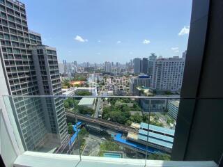 For RENT : The ESSE Sukhumvit 36 / 2 Bedroom / 2 Bathrooms / 72 sqm / 85000 THB [9102999]