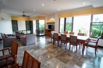 For RENT : Raintree Village Apartment / 3 Bedroom / 3 Bathrooms / 268 sqm / 85000 THB [9626212]