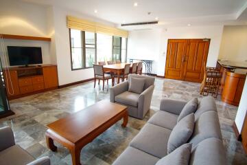 For RENT : Raintree Village Apartment / 3 Bedroom / 3 Bathrooms / 268 sqm / 85000 THB [9626212]