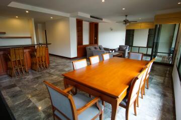 For RENT : Raintree Village Apartment / 3 Bedroom / 3 Bathrooms / 268 sqm / 85000 THB [9626212]