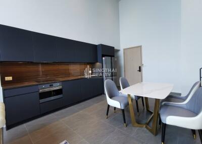 For RENT : The Lofts Silom / 2 Bedroom / 2 Bathrooms / 110 sqm / 85000 THB [10051404]