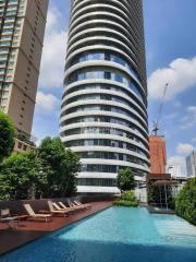 For RENT : Magnolias Ratchadamri Boulevard / 2 Bedroom / 2 Bathrooms / 90 sqm / 100000 THB [R10246]