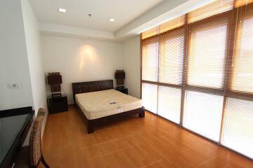 For RENT : Nusasiri Grand / 3 Bedroom / 3 Bathrooms / 167 sqm / 85000 THB [R10568]