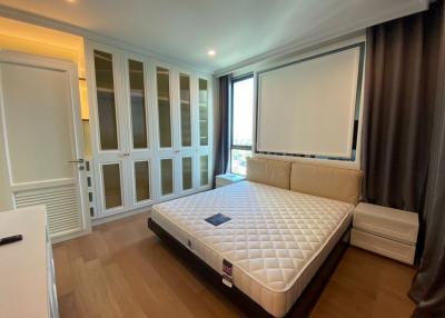 For RENT : Supalai Oriental Sukhumvit 39 / 3 Bedroom / 2 Bathrooms / 99 sqm / 85000 THB [R11075]