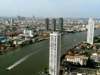 For RENT : The River / 2 Bedroom / 2 Bathrooms / 137 sqm / 85000 THB [R11091]