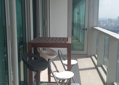 For RENT : The River / 2 Bedroom / 2 Bathrooms / 137 sqm / 85000 THB [R11091]