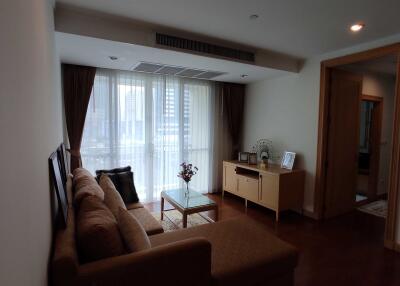 For RENT : GM Height / 3 Bedroom / 3 Bathrooms / 215 sqm / 85000 THB [10717600]