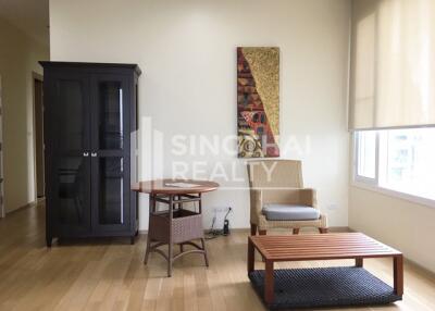 For RENT : 39 by Sansiri / 3 Bedroom / 3 Bathrooms / 129 sqm / 88000 THB [3519404]