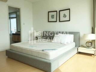 For RENT : Fullerton Sukhumvit / 3 Bedroom / 3 Bathrooms / 156 sqm / 90000 THB [3382661]