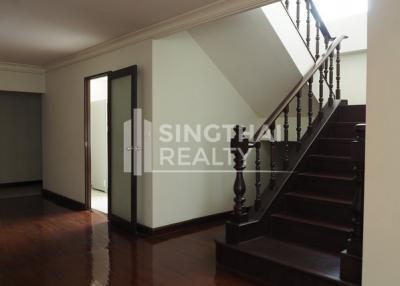 For RENT : Nagara Mansion / 4 Bedroom / 3 Bathrooms / 381 sqm / 90000 THB [3533252]