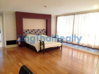 For RENT : Prime Mansion Promphong / 3 Bedroom / 4 Bathrooms / 271 sqm / 90000 THB [3593957]