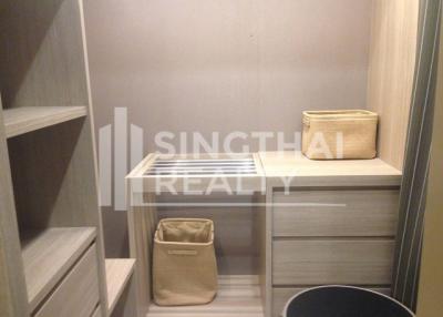 For RENT : Noble Ploenchit / 2 Bedroom / 2 Bathrooms / 81 sqm / 90000 THB [3990071]