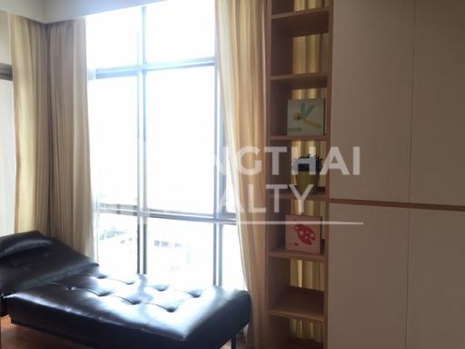 For RENT : Grand Langsuan / 3 Bedroom / 3 Bathrooms / 171 sqm / 90000 THB [4128701]