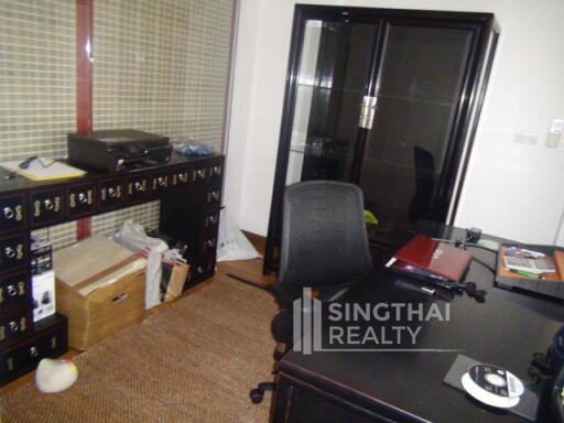 For RENT : The Emporio Place / 2 Bedroom / 2 Bathrooms / 145 sqm / 90000 THB [5242019]