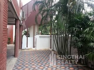 For RENT : House Thonglor / 3 Bedroom / 3 Bathrooms / 401 sqm / 90000 THB [6182942]