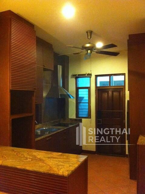 For RENT : House Thonglor / 3 Bedroom / 3 Bathrooms / 401 sqm / 90000 THB [6182942]