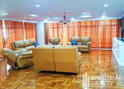 For RENT : Inter Tower / 4 Bedroom / 4 Bathrooms / 367 sqm / 90000 THB [6518364]
