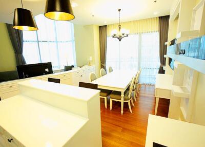 For RENT : Bright Sukhumvit 24 / 3 Bedroom / 3 Bathrooms / 181 sqm / 90000 THB [6668791]