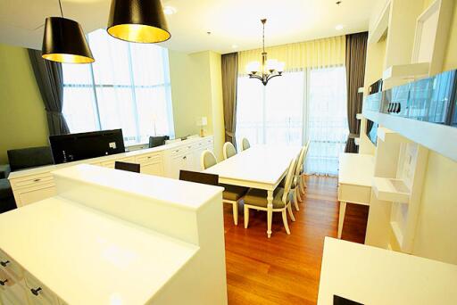 For RENT : Bright Sukhumvit 24 / 3 Bedroom / 3 Bathrooms / 181 sqm / 90000 THB [6668791]