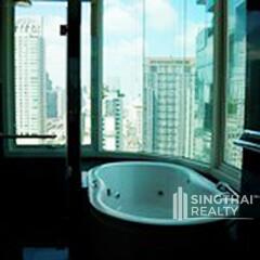 For RENT : The Infinity / 2 Bedroom / 2 Bathrooms / 121 sqm / 90000 THB [6716181]